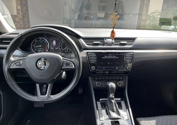 Skoda Superb cena 73900 przebieg: 218500, rok produkcji 2016 z Biłgoraj małe 79